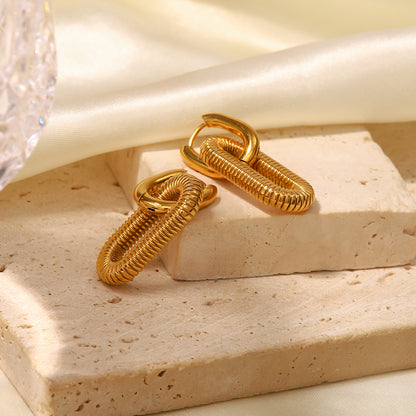 Luxe Ribbed Link Earrings
