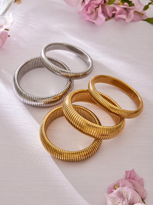 Ribbed Stretch Bangle