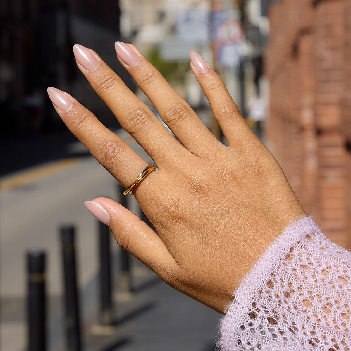 Solène Loop Ring