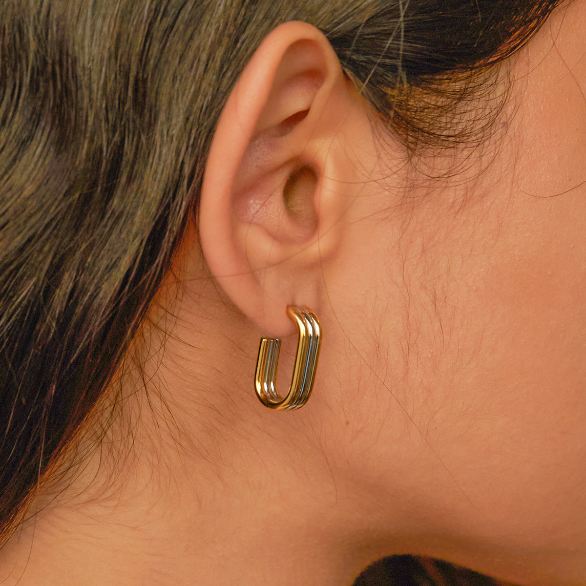 Duo Curve Hoop Earrings