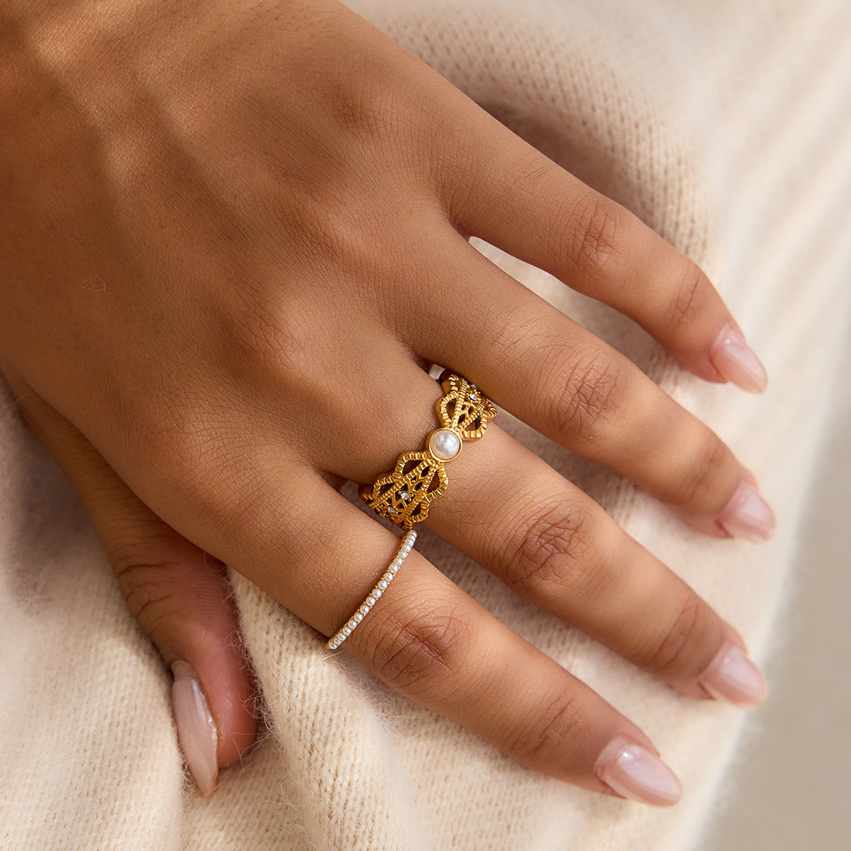Pearl Band Ring
