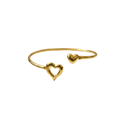 Elegant Heart Open Cuff Bracelet – Gold Plated